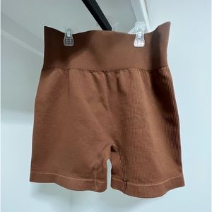 Cute Fitness Spandex Workout Shorts  - Super Stretchy Fitted Brown & Pink Colors